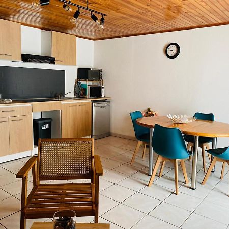 Gite E & M Saint-Denis-de-Pile Extérieur photo